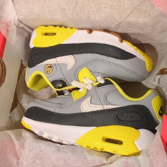 Air Max 90 Leather 'Go The Extra Smile'Toddler sneaker/ shoes NEW C6 - Picture 7 of 8